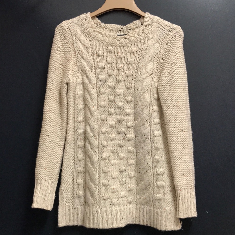 Ann Taylor Cream Sweater Size XS